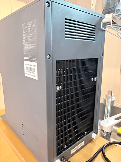 ピュアライフSの背面